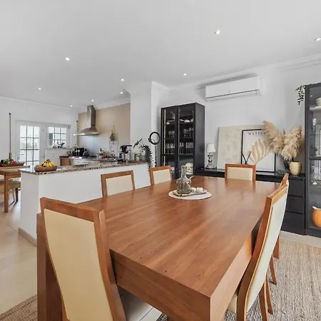 Casa Leonor, Stunning 3 Bedroom In Villa Carvoeiro (Lagoa)
