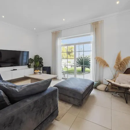 Villa Casa Leonor, Stunning 3 Bedroom In *