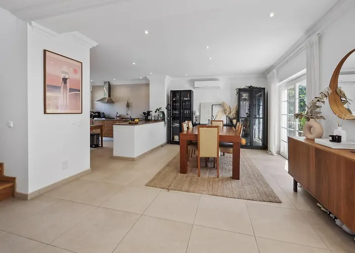 Casa Leonor, Stunning 3 Bedroom In Villa